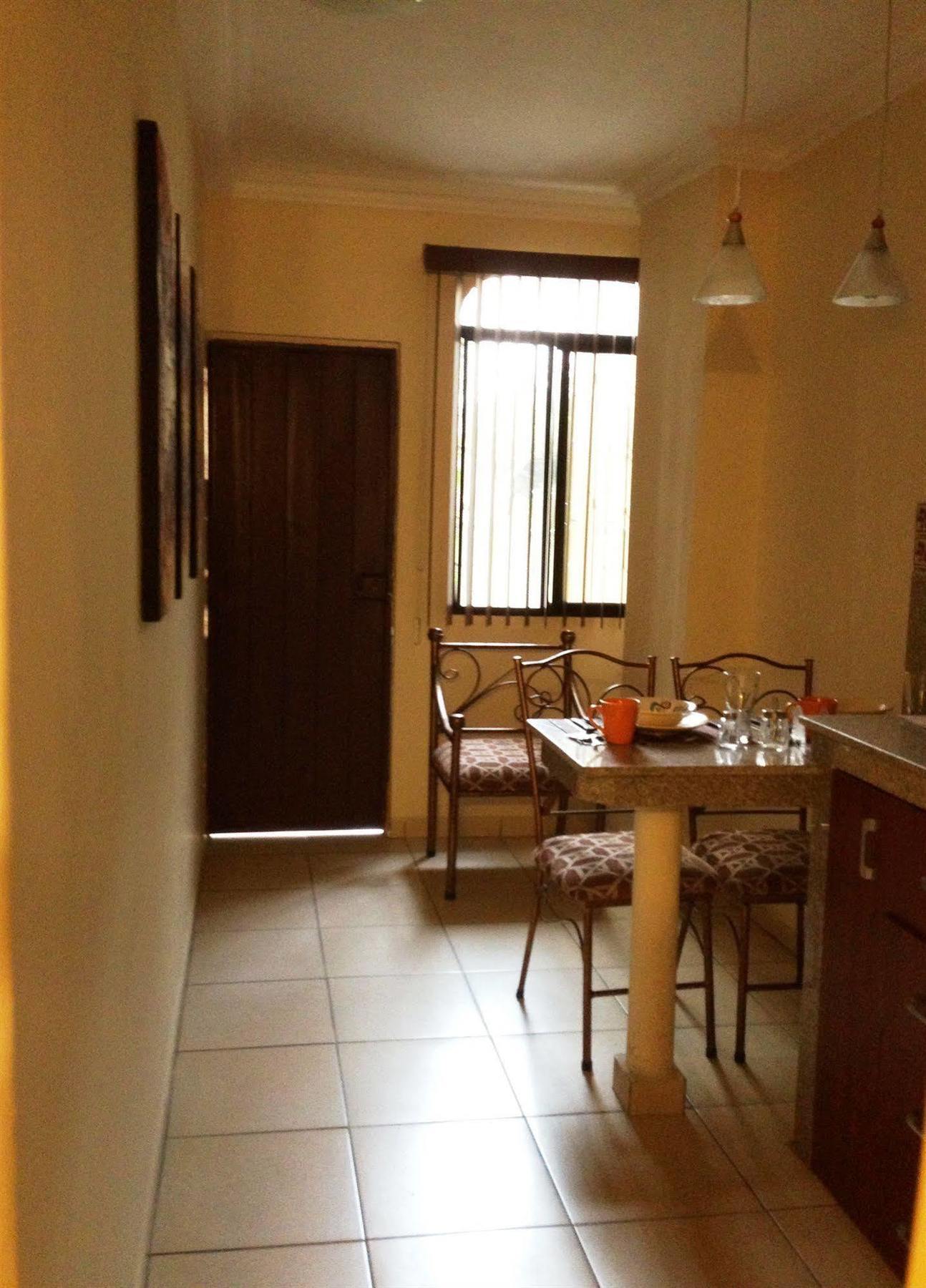 El Patio Suites II Guayaquil Exterior foto